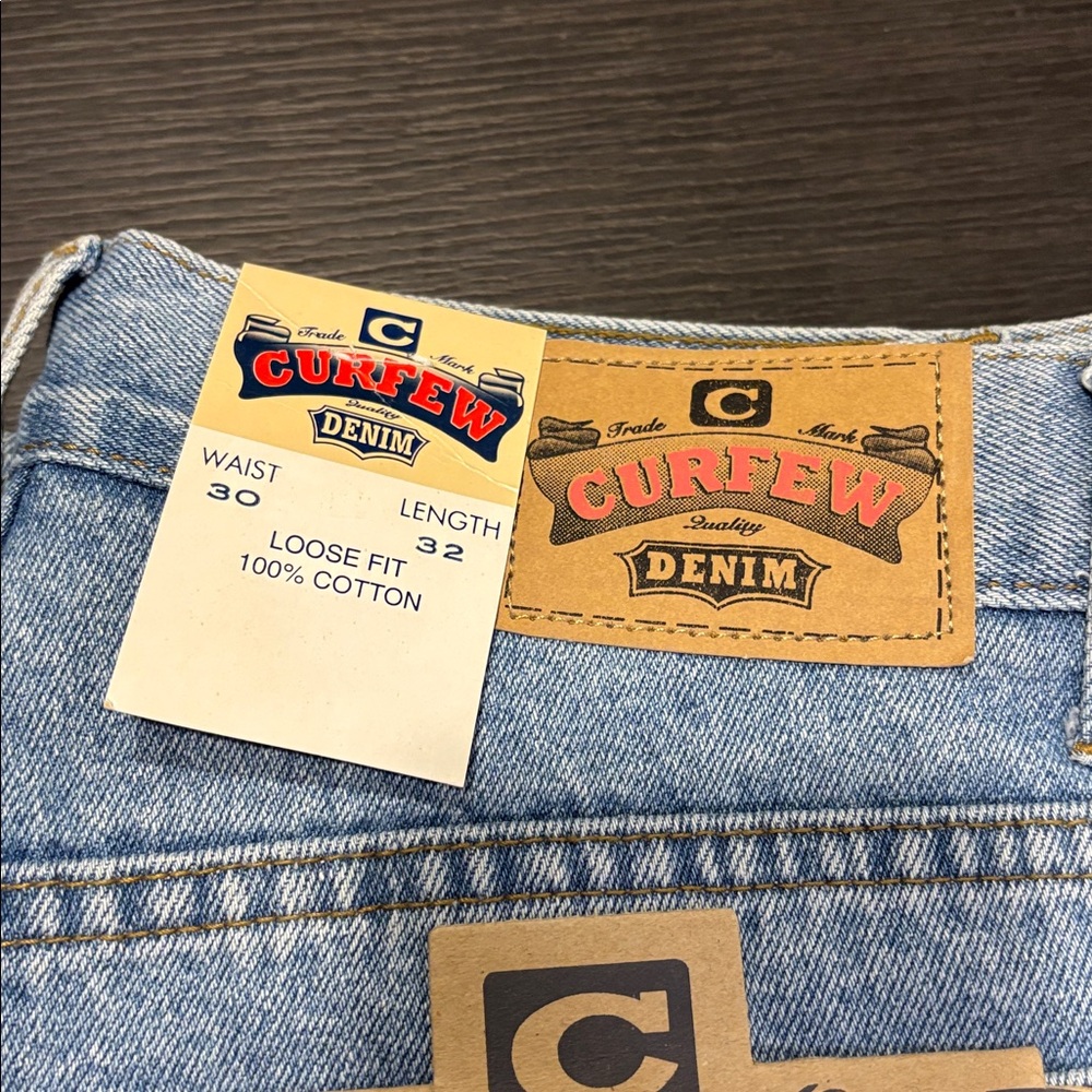 Vintage Y2K CURFEW Loose Fit 100% Cotton‎ Light Wash Denim Jeans Men 30x32 NWT - Picture 3 of 8